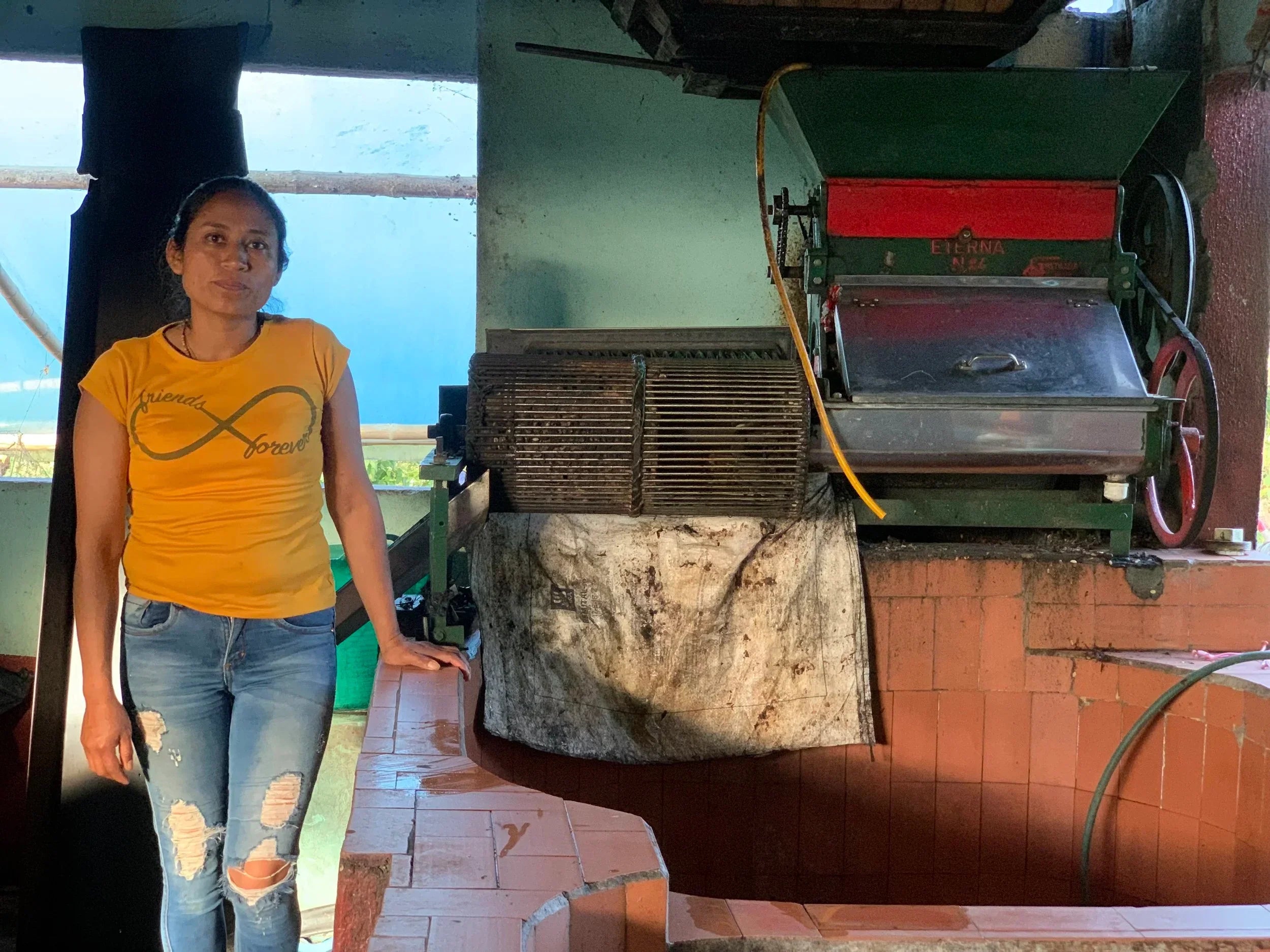 Colombia Los Guaduales -Yury Montanchez - Washed Process Secondary image